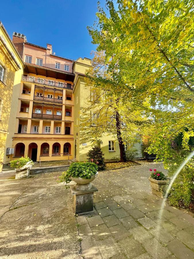 Old Town Best View Wifi 300 Mb/S Huge Screen Netflix Appletv Amazontv Varşovia Exterior foto