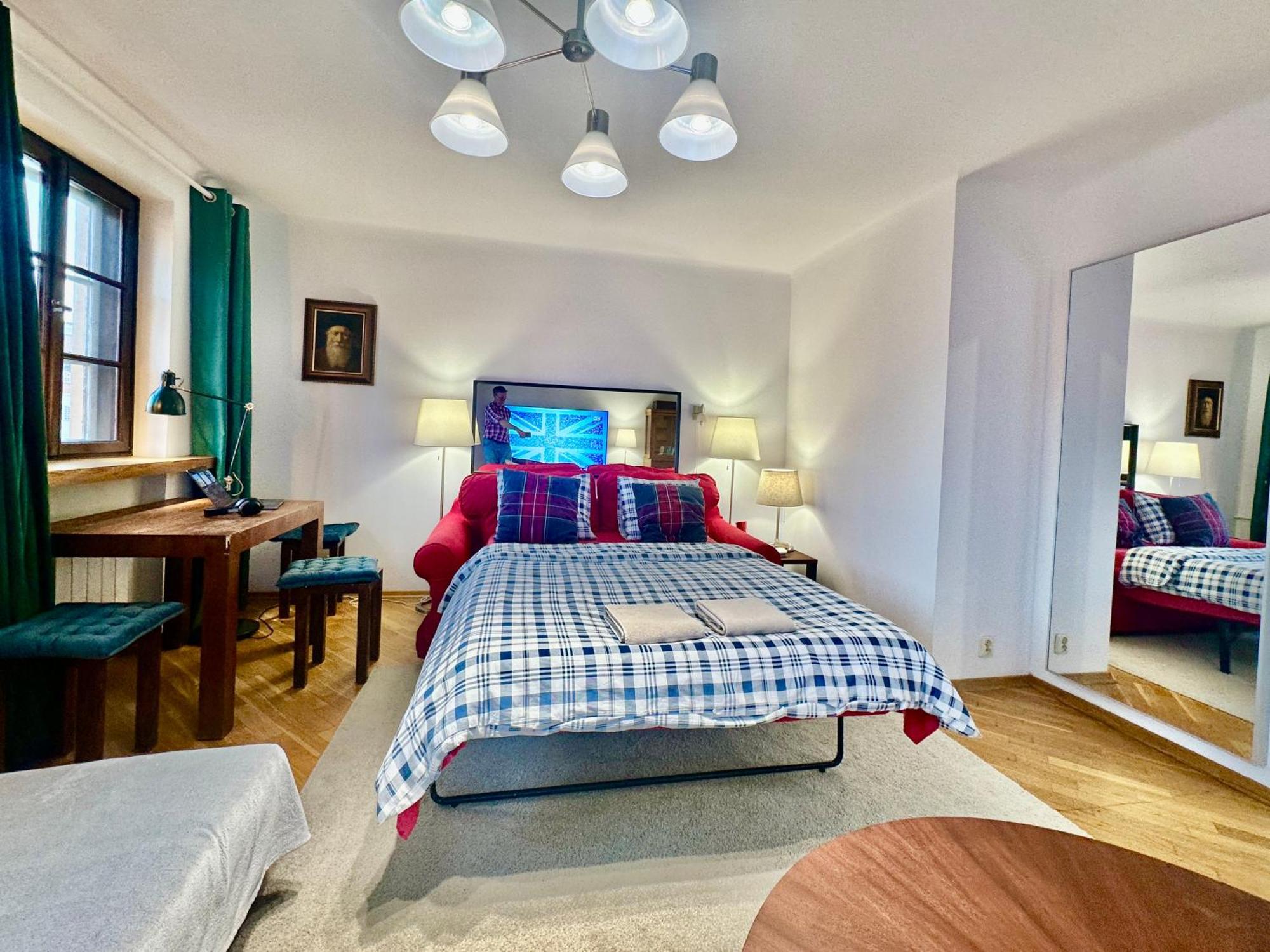 Old Town Best View Wifi 300 Mb/S Huge Screen Netflix Appletv Amazontv Varşovia Exterior foto