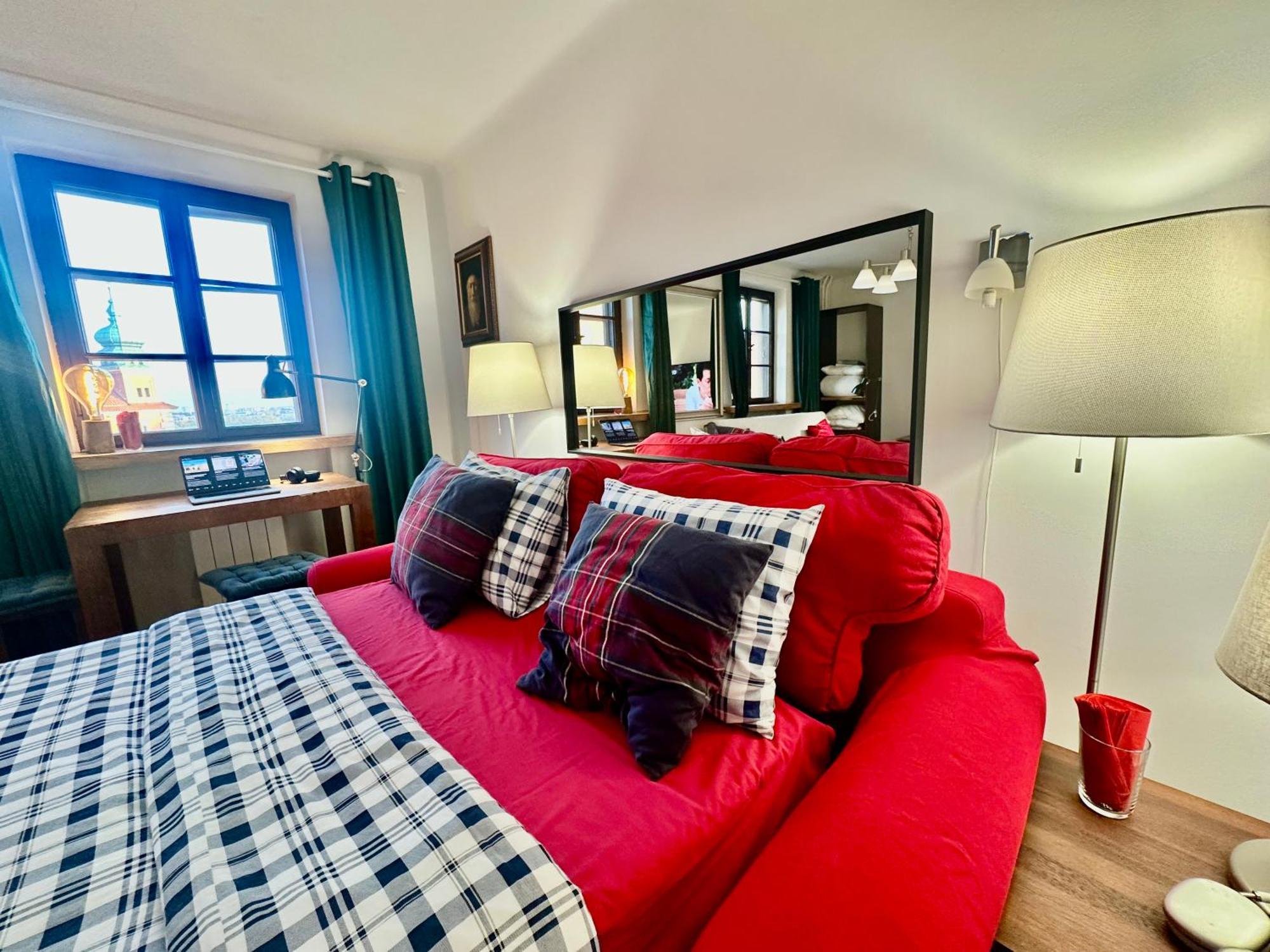 Old Town Best View Wifi 300 Mb/S Huge Screen Netflix Appletv Amazontv Varşovia Exterior foto