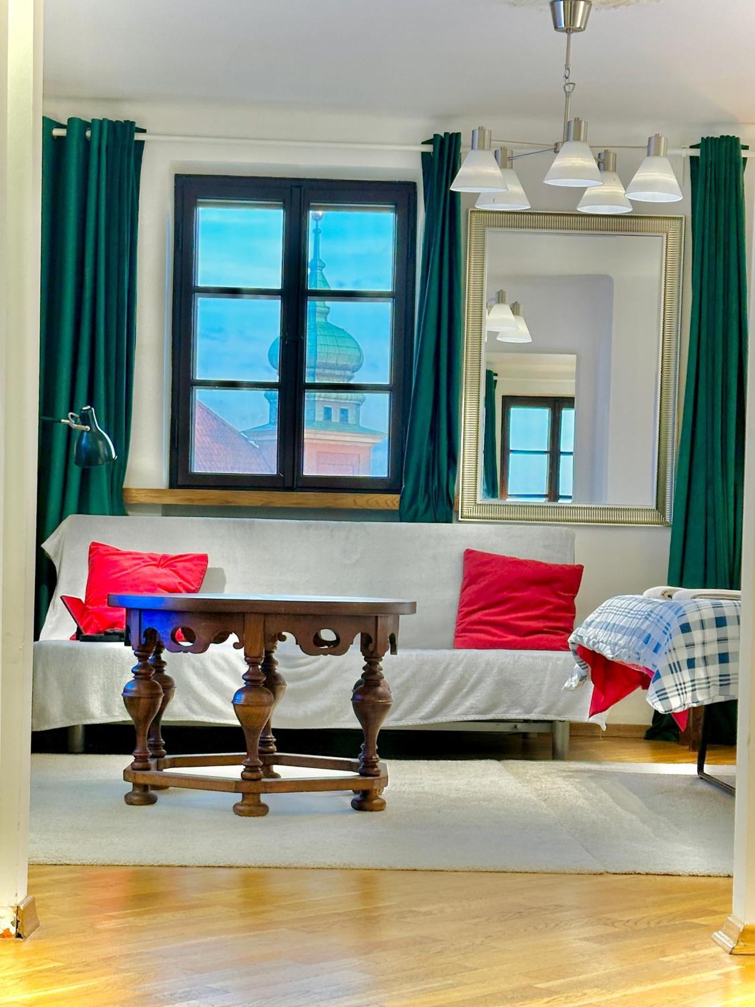 Old Town Best View Wifi 300 Mb/S Huge Screen Netflix Appletv Amazontv Varşovia Exterior foto